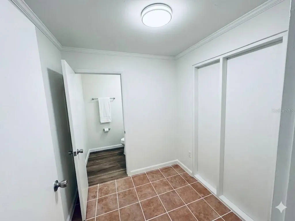 4055 7th Terrace St Petersburg FL 33711