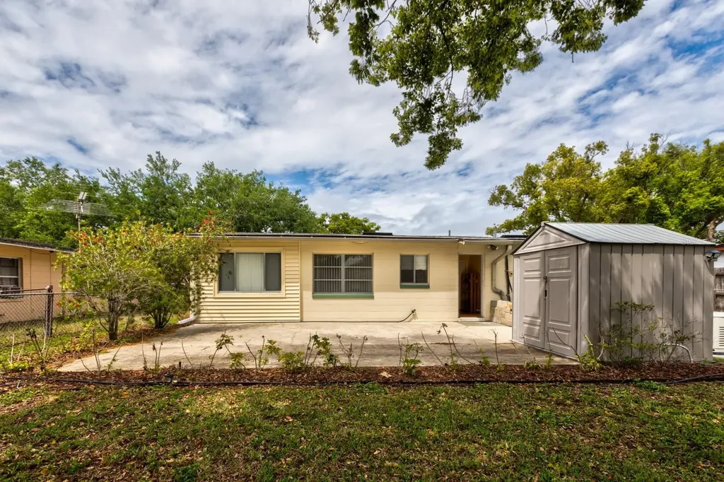 6027 Wilbeth Avenue Orlando FL 32809