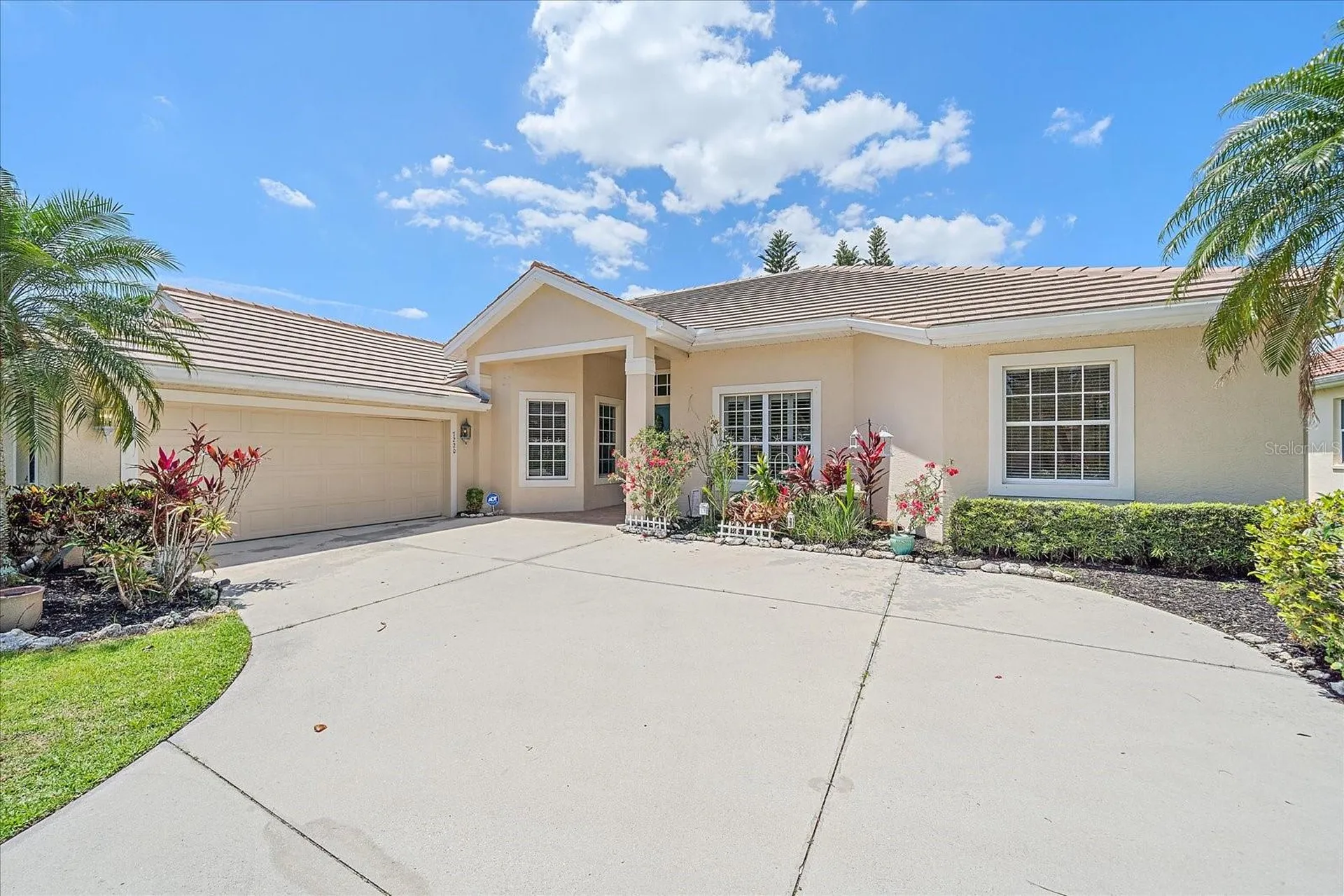 7220 Southgate Court Sarasota FL 34243