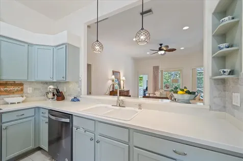 7220 Southgate Court Sarasota FL 34243