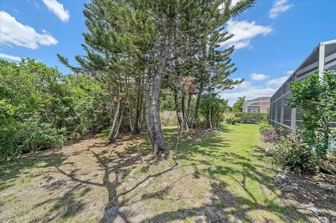 7220 Southgate Court Sarasota FL 34243