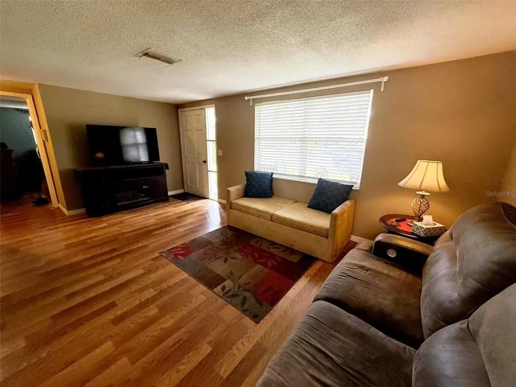 9721 Lake Chrise Lane Port Richey FL 34668