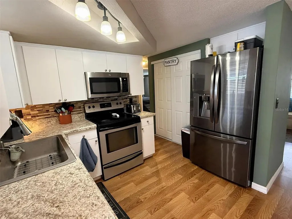 9721 Lake Chrise Lane Port Richey FL 34668