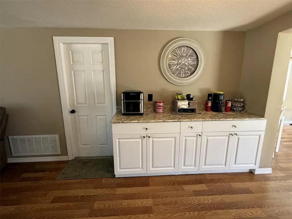 9721 Lake Chrise Lane Port Richey FL 34668