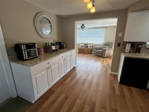 9721 Lake Chrise Lane Port Richey FL 34668