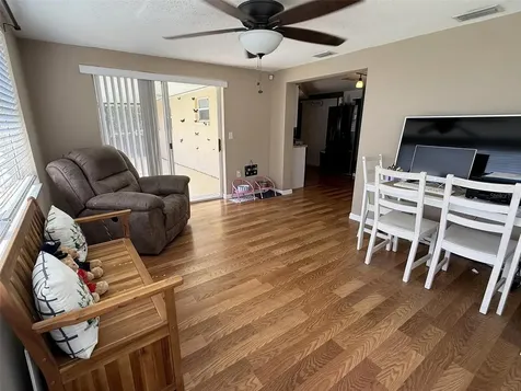 9721 Lake Chrise Lane Port Richey FL 34668