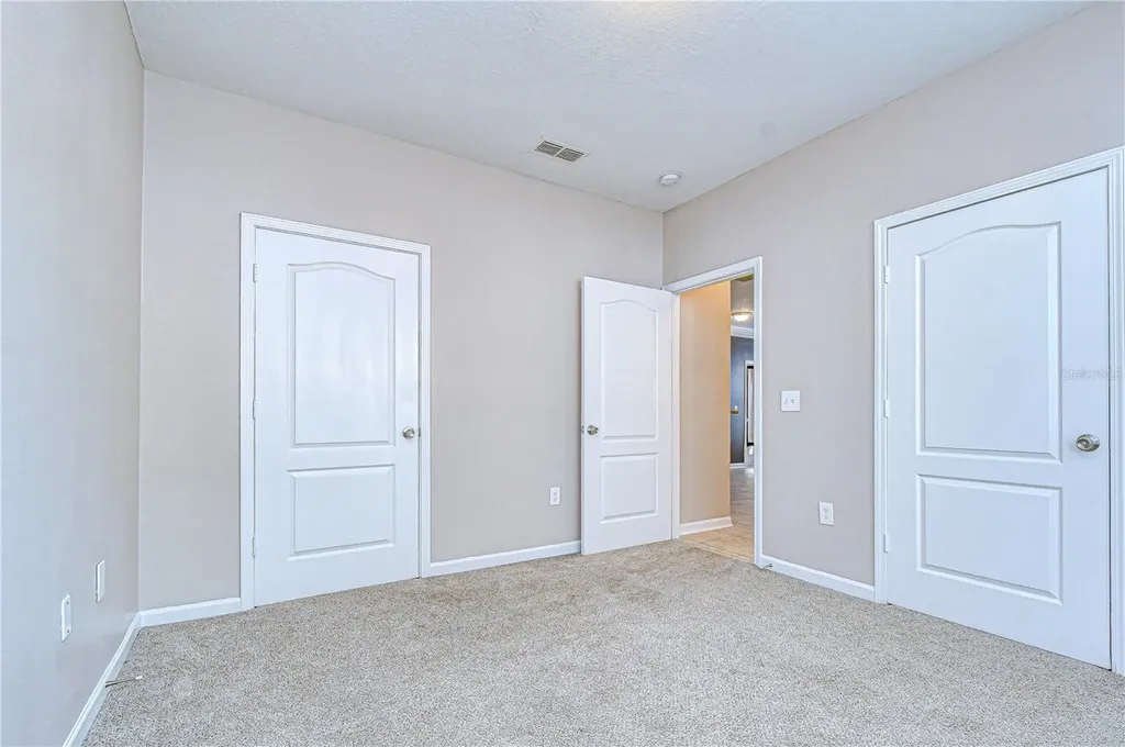 17942 Villa Creek Drive Tampa FL 33647