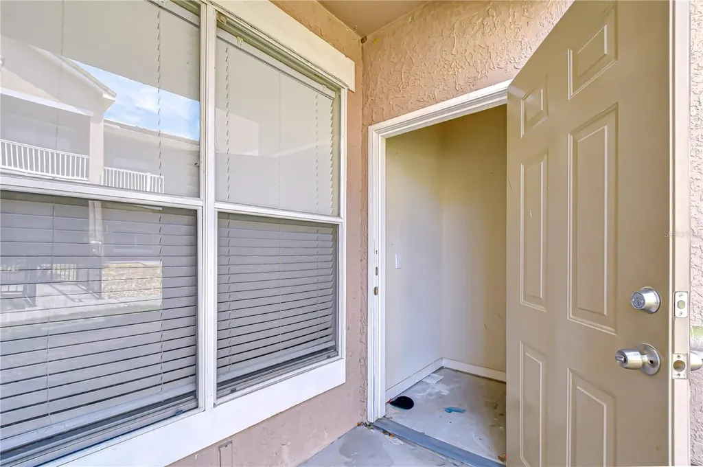 17942 Villa Creek Drive Tampa FL 33647