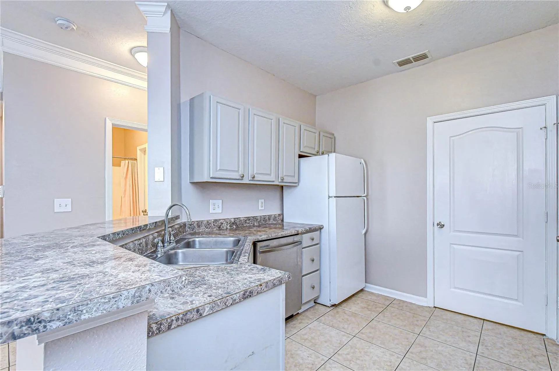 17942 Villa Creek Drive Tampa FL 33647