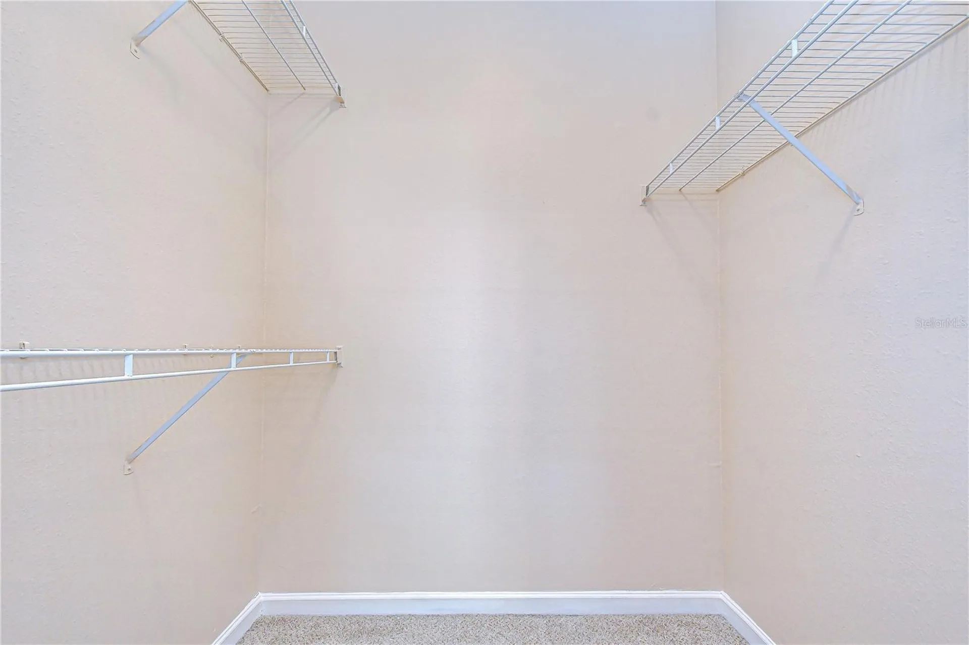 17942 Villa Creek Drive Tampa FL 33647