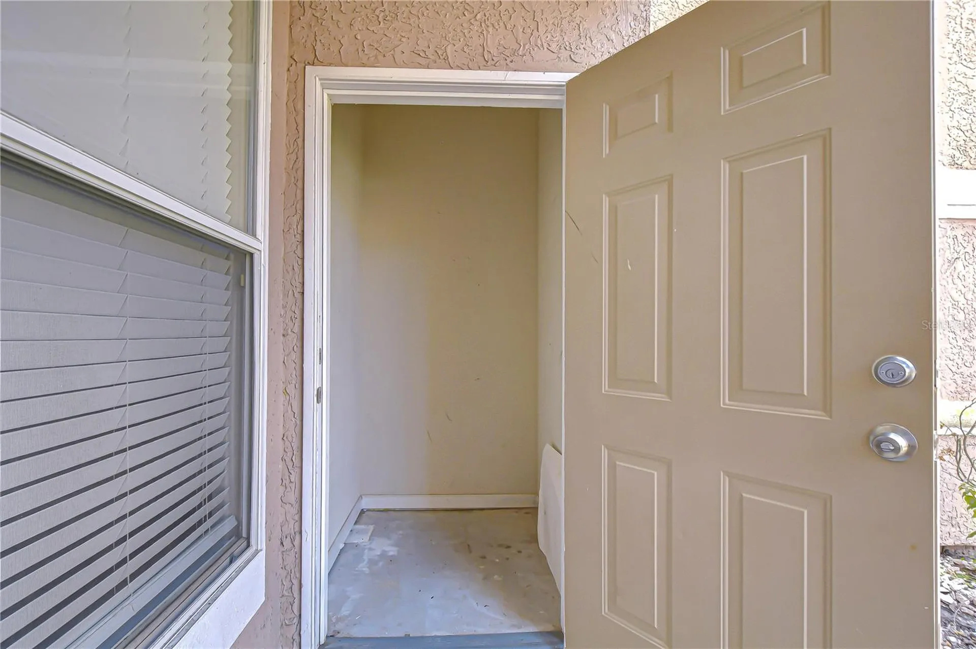 17942 Villa Creek Drive Tampa FL 33647