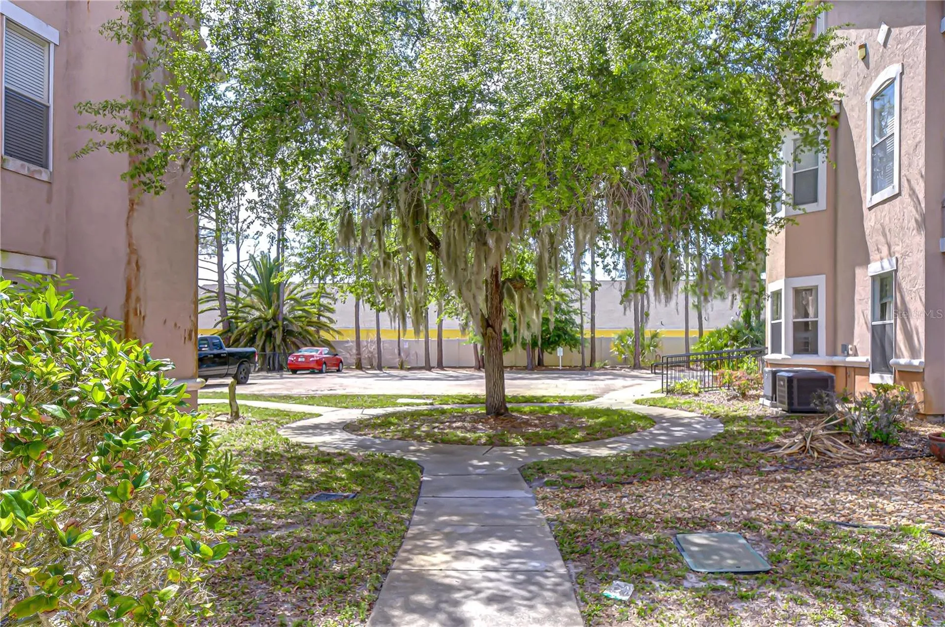 17942 Villa Creek Drive Tampa FL 33647
