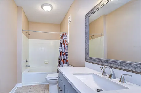 17942 Villa Creek Drive Tampa FL 33647