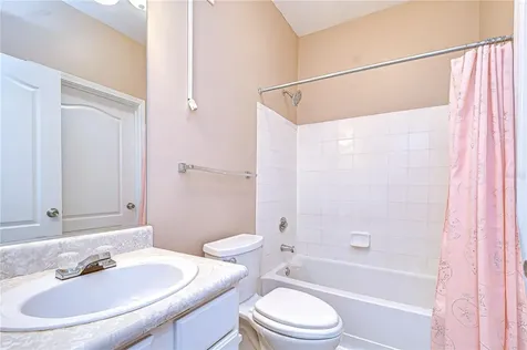 17942 Villa Creek Drive Tampa FL 33647