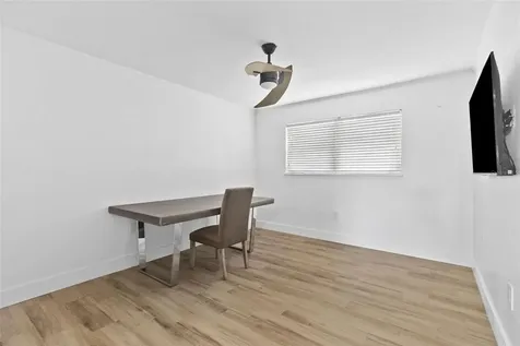 245 104th Avenue Treasure Island FL 33706