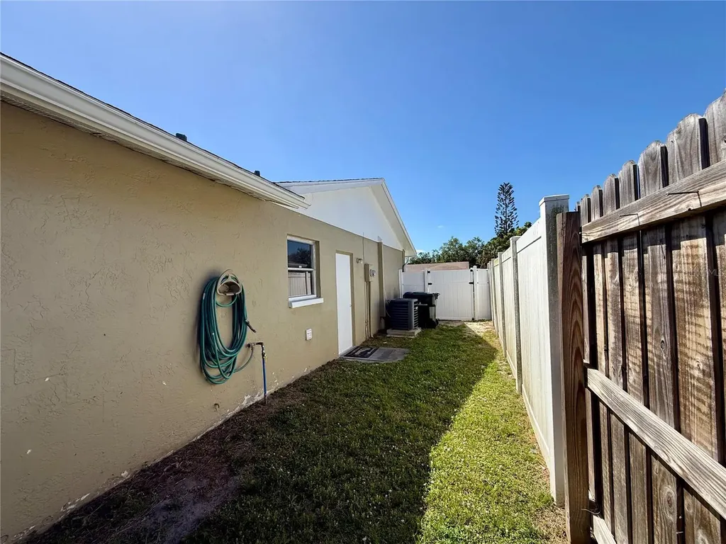 5389 Foxwood Drive Sarasota FL 34232