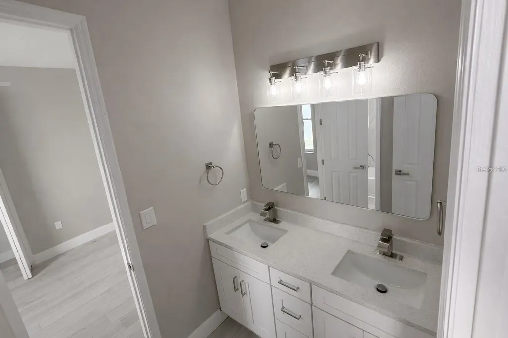 3504 Valleyview Drive Kissimmee FL 34746