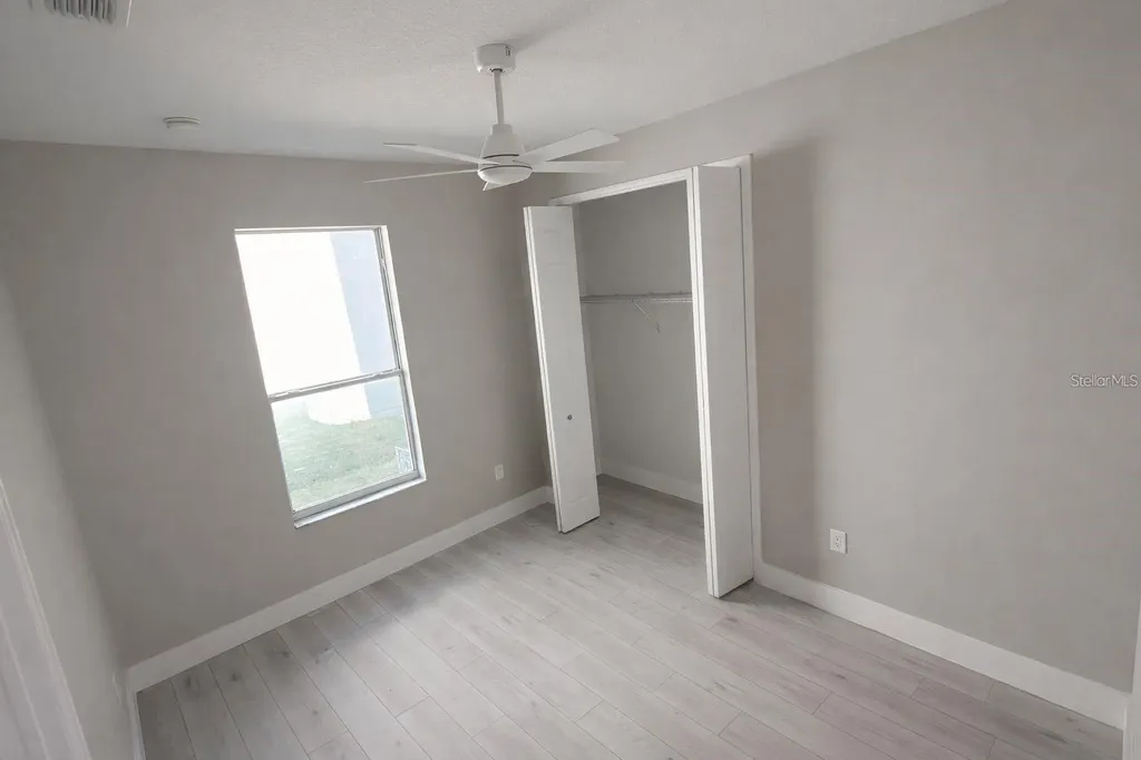 3504 Valleyview Drive Kissimmee FL 34746