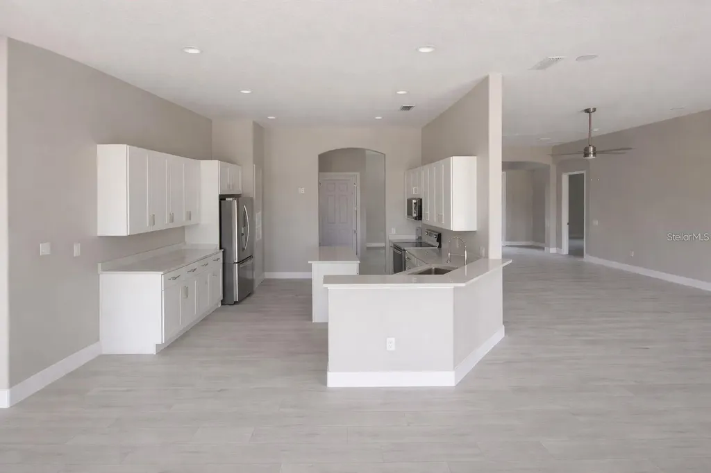 3504 Valleyview Drive Kissimmee FL 34746
