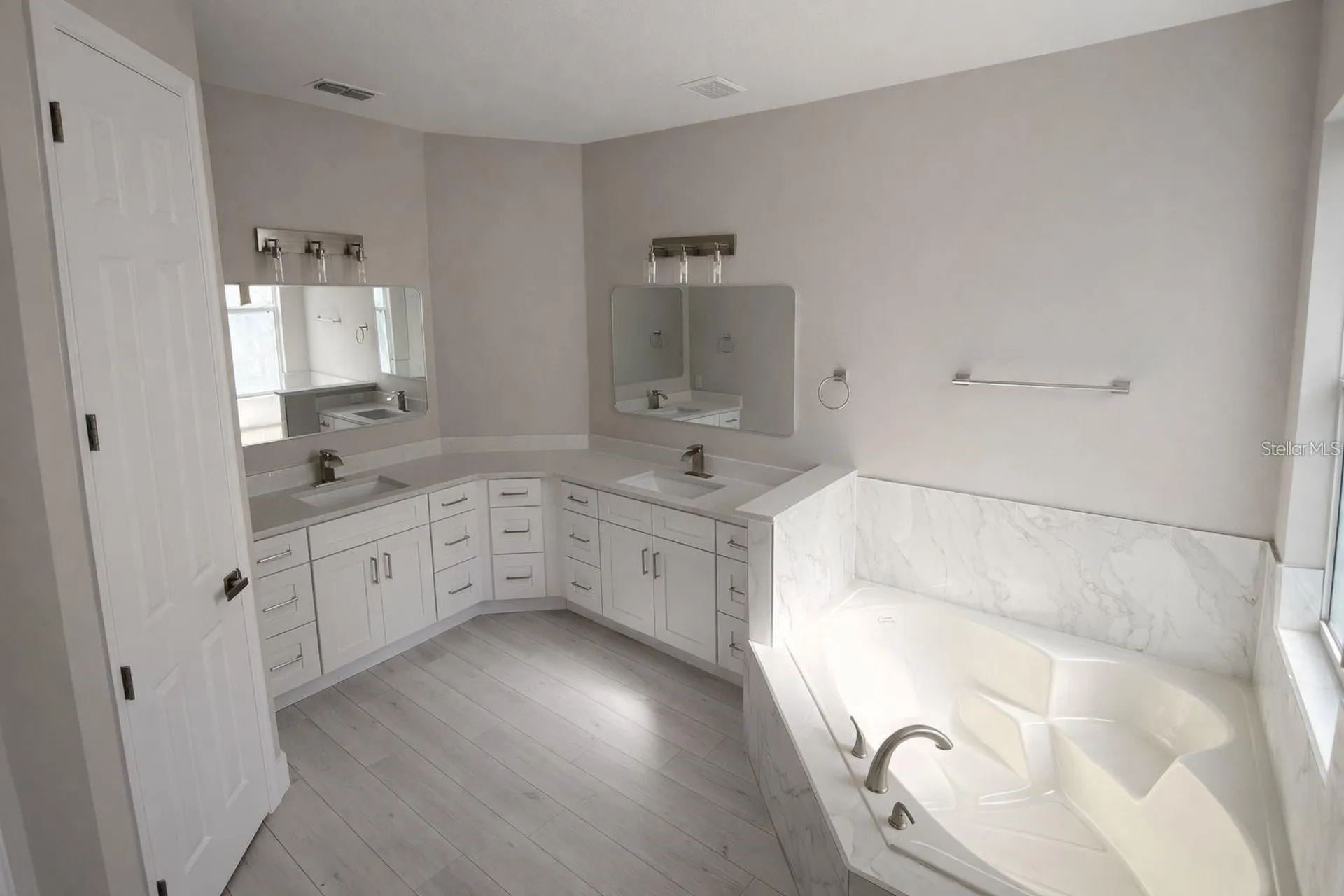 3504 Valleyview Drive Kissimmee FL 34746