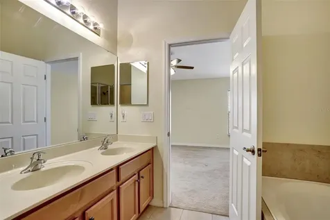 1029 Orange Cosmos Boulevard Davenport FL 33837