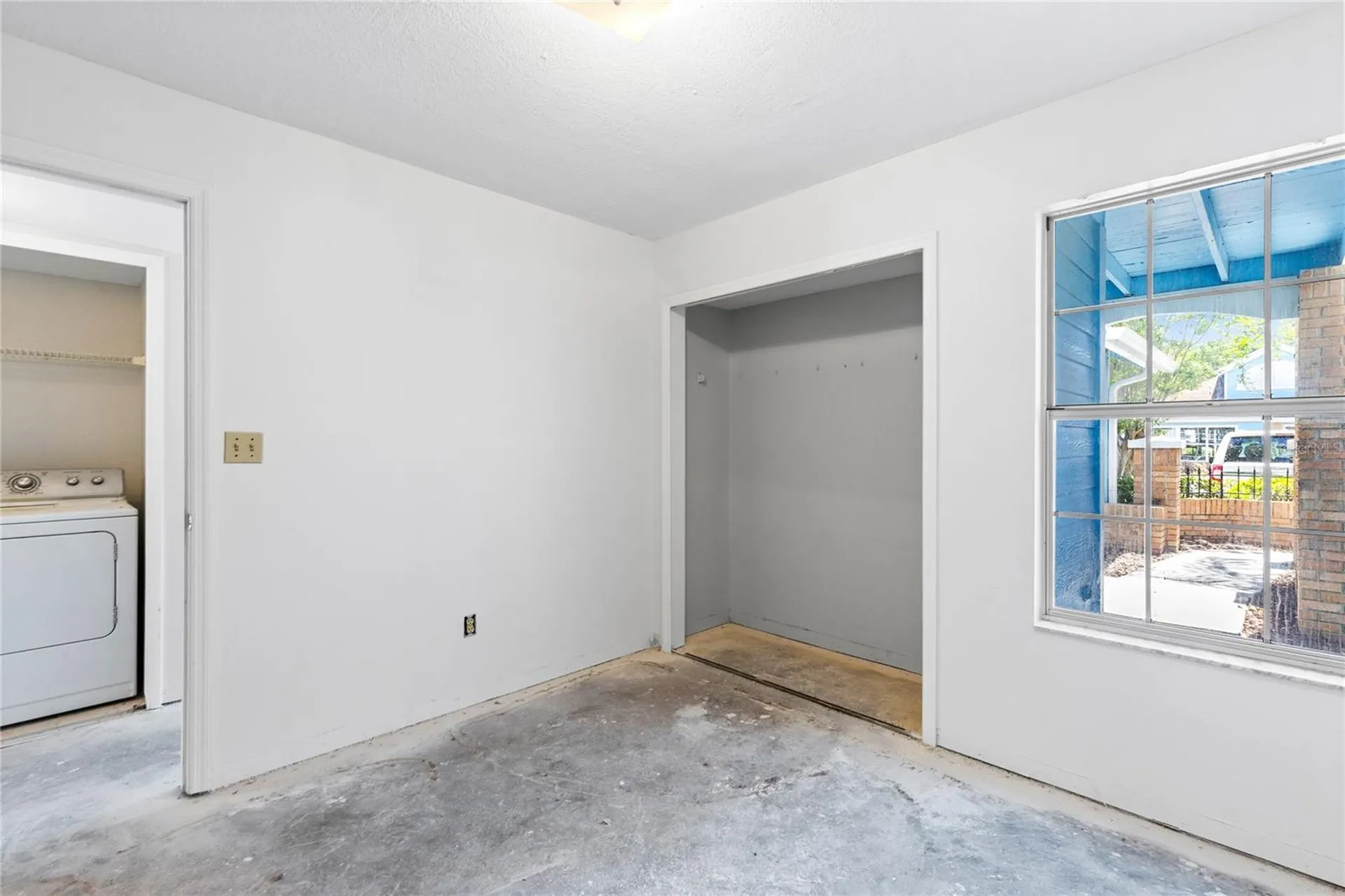 2745 N Poinciana Boulevard Kissimmee FL 34746