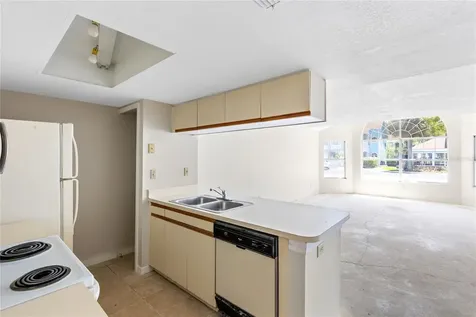 2745 N Poinciana Boulevard Kissimmee FL 34746