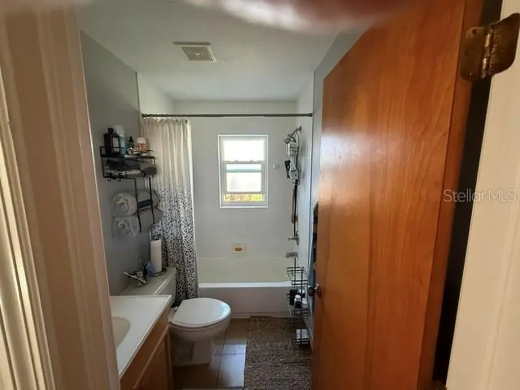 18619 Yokam Avenue Lutz FL 33549