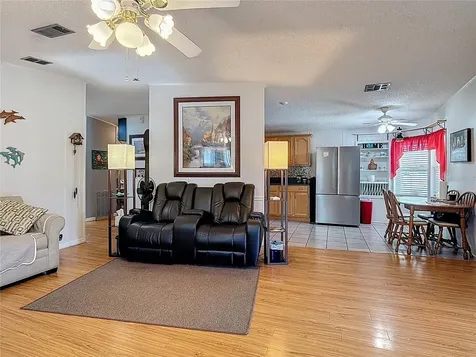 311 Nesbitt Park Avenue Davenport FL 33897