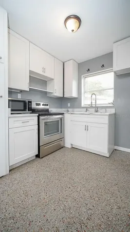 6538 42nd Avenue N St Petersburg FL 33709