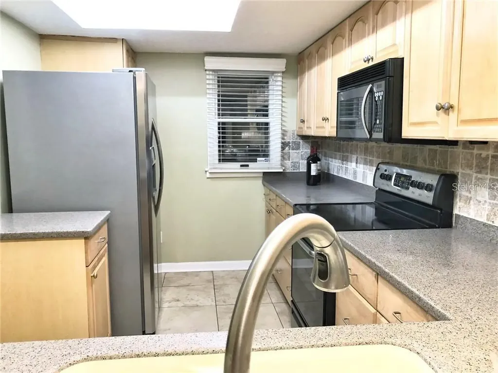 2523 Crowder Lane Tampa FL 33629