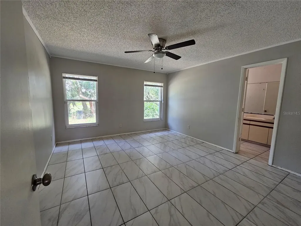 6560 Whirlaway Circle Orlando FL 32818