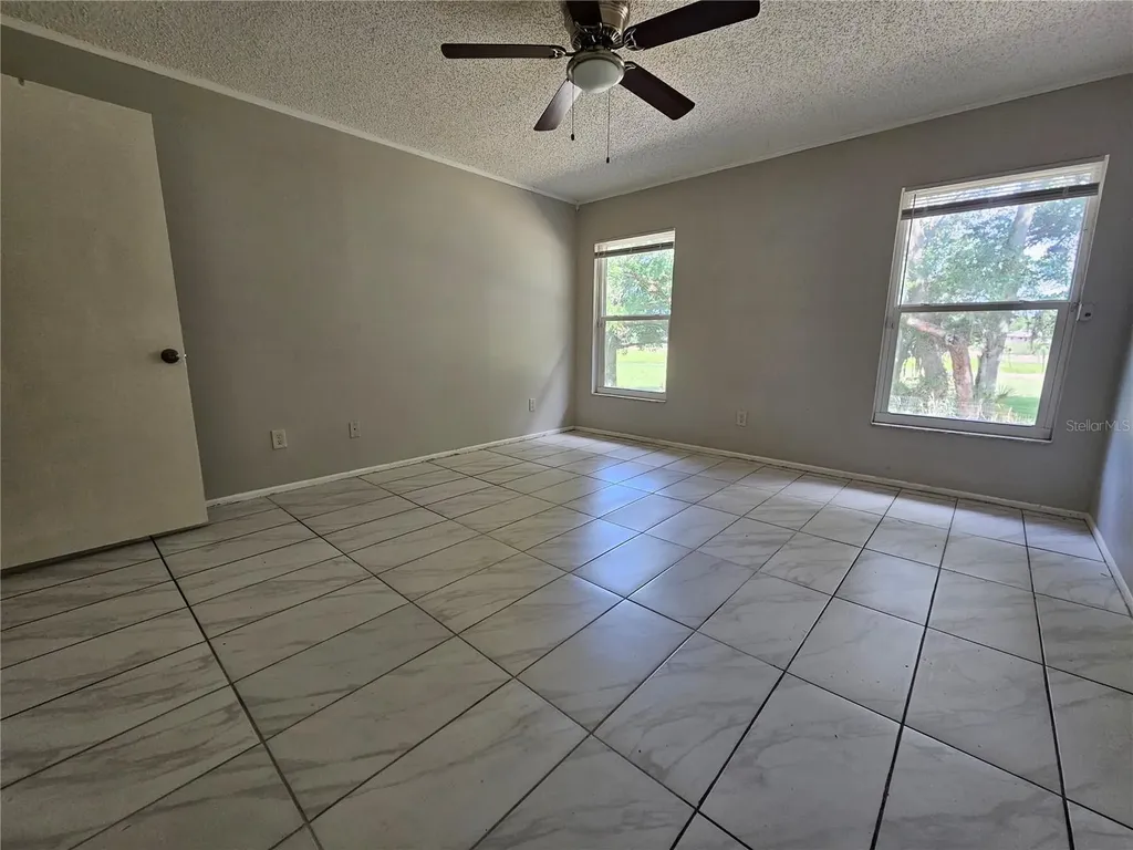 6560 Whirlaway Circle Orlando FL 32818