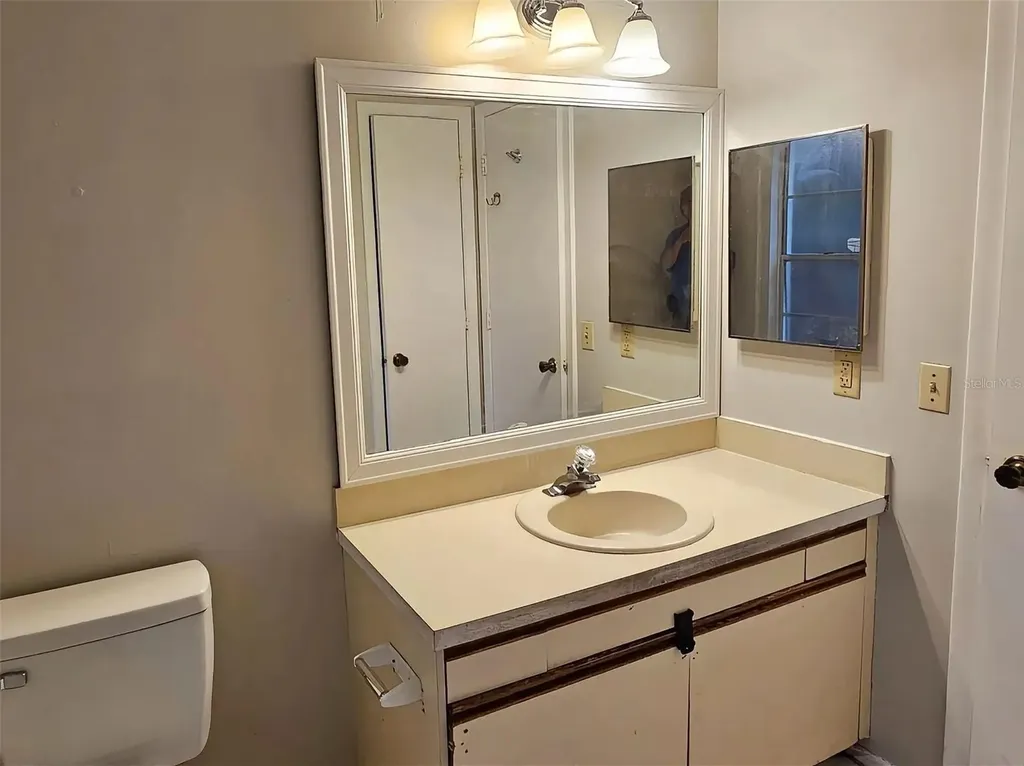 6560 Whirlaway Circle Orlando FL 32818
