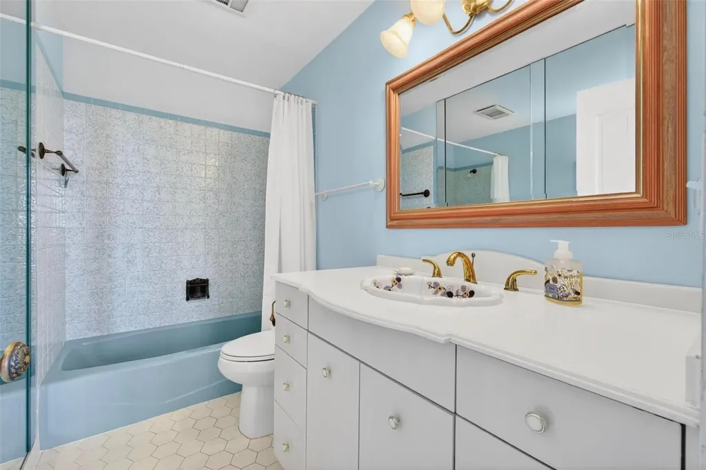 1365 Snell Isle Boulevard NE St Petersburg FL 33704