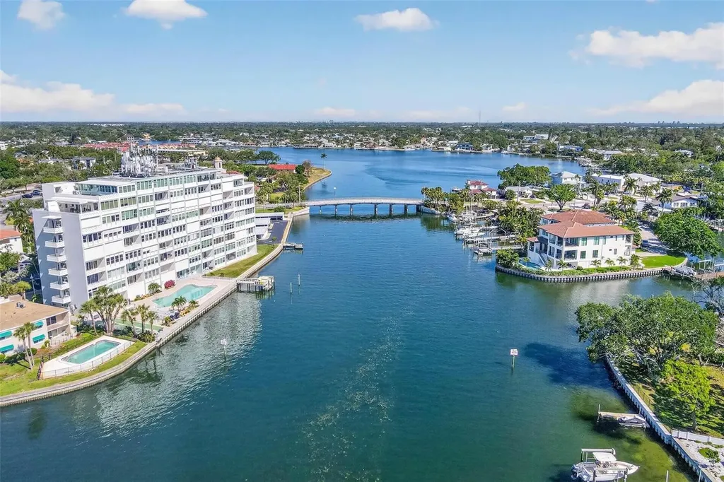 1365 Snell Isle Boulevard NE St Petersburg FL 33704