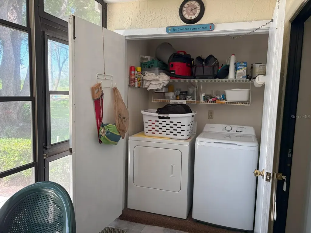303 Meadow Lane Oldsmar FL 34677