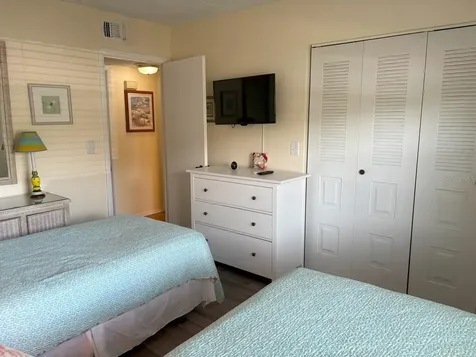 303 Meadow Lane Oldsmar FL 34677