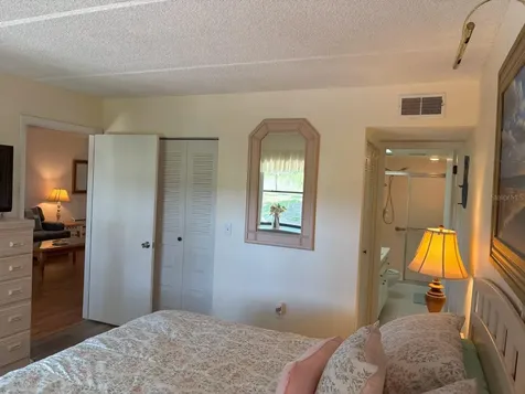 303 Meadow Lane Oldsmar FL 34677