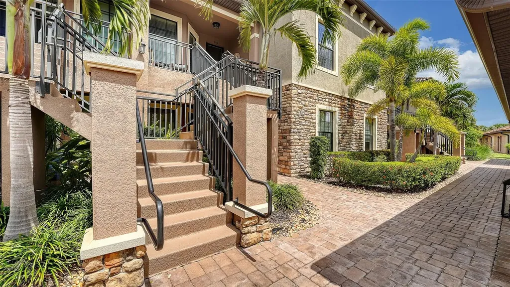13731 Messina Loop Bradenton FL 34211