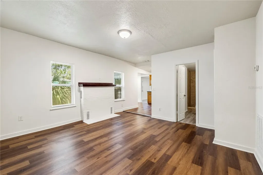 665 26th Avenue S St Petersburg FL 33705