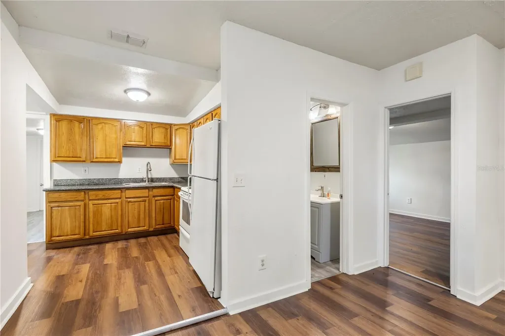 665 26th Avenue S St Petersburg FL 33705