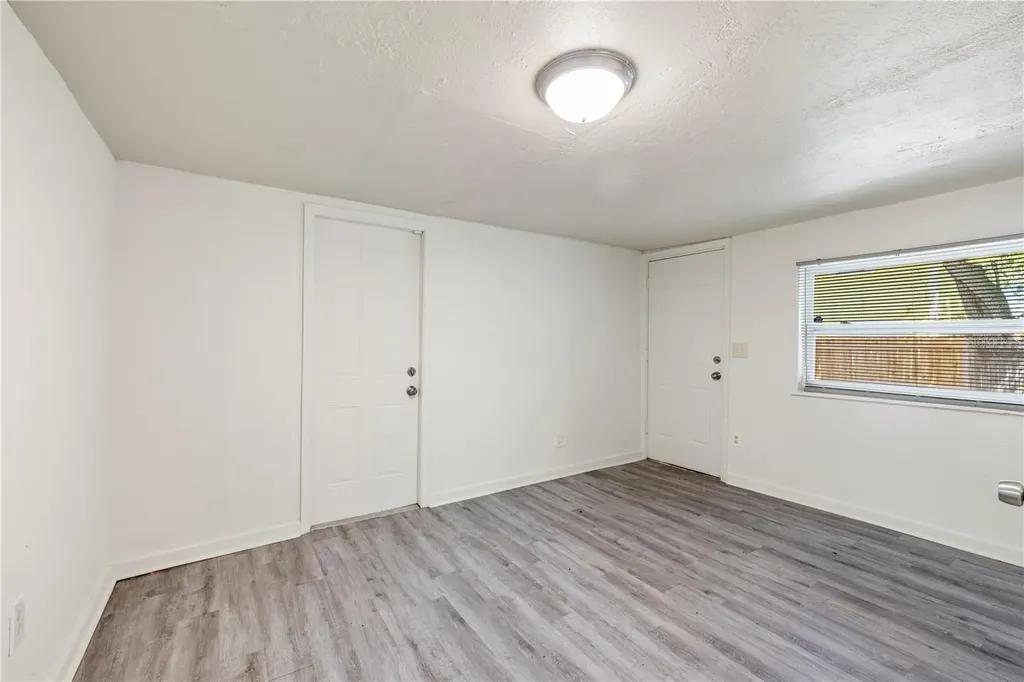 665 26th Avenue S St Petersburg FL 33705