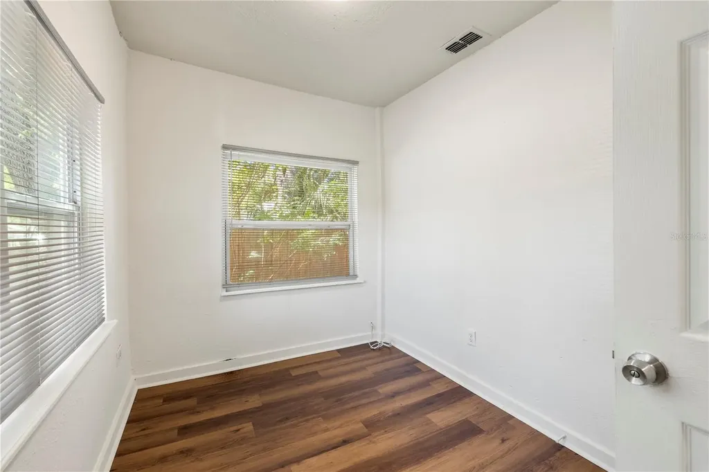 665 26th Avenue S St Petersburg FL 33705