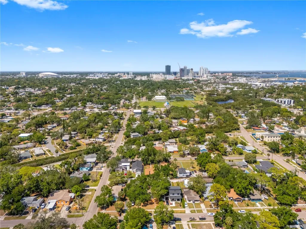 665 26th Avenue S St Petersburg FL 33705