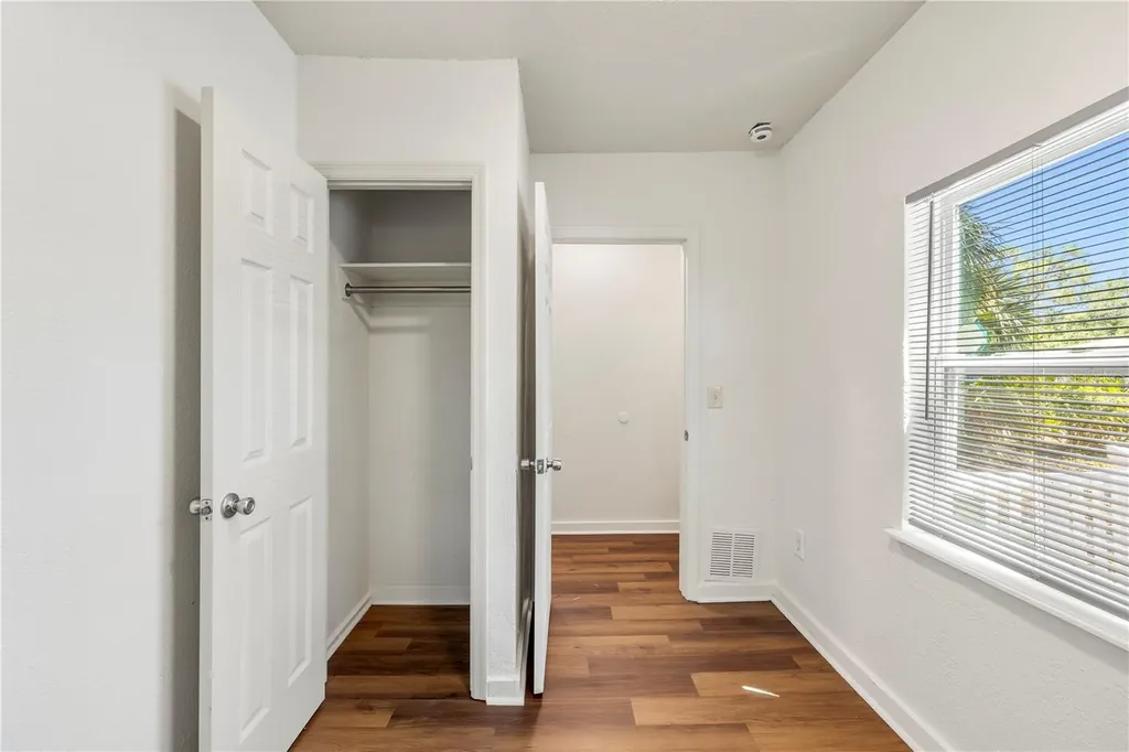 665 26th Avenue S St Petersburg FL 33705