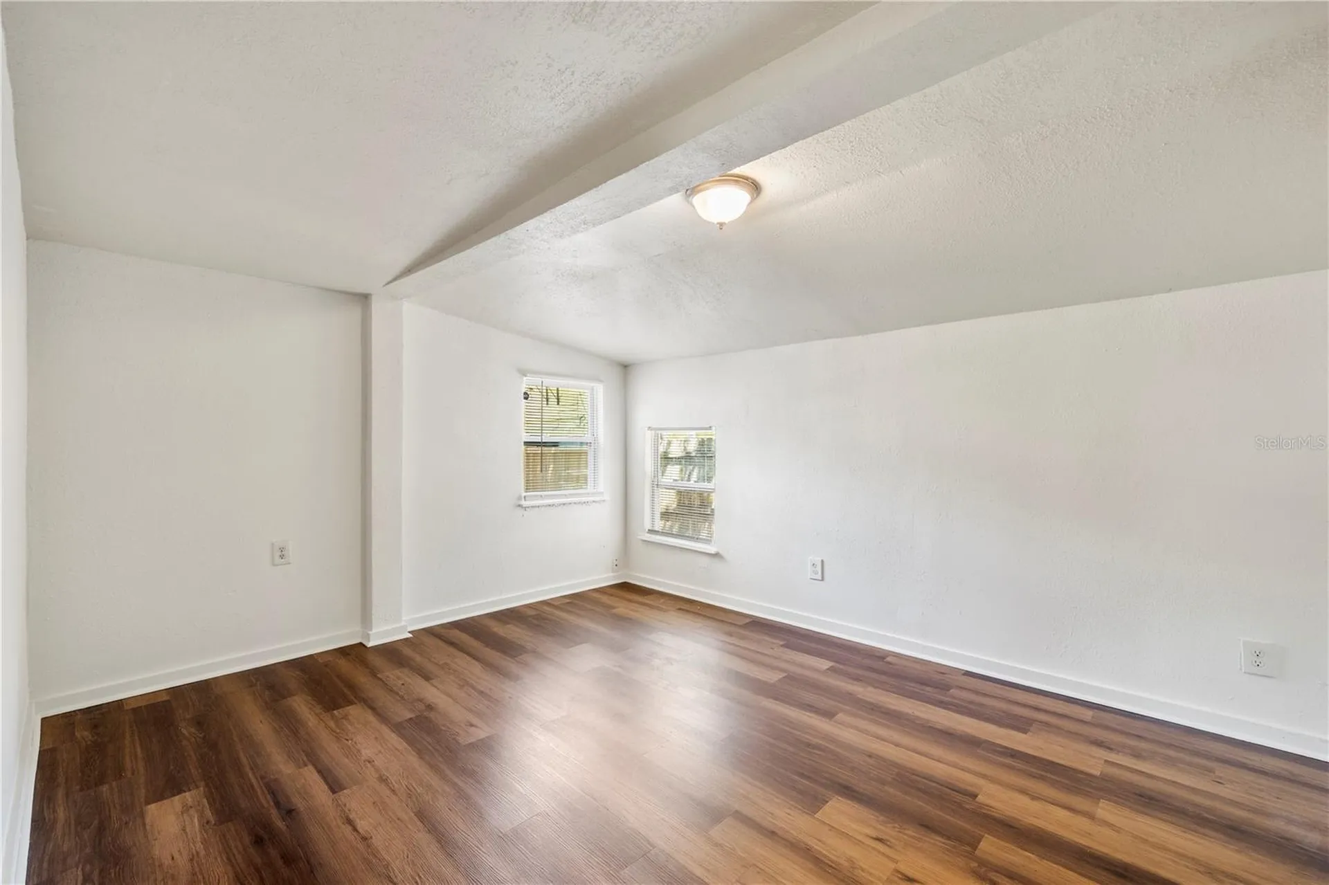 665 26th Avenue S St Petersburg FL 33705