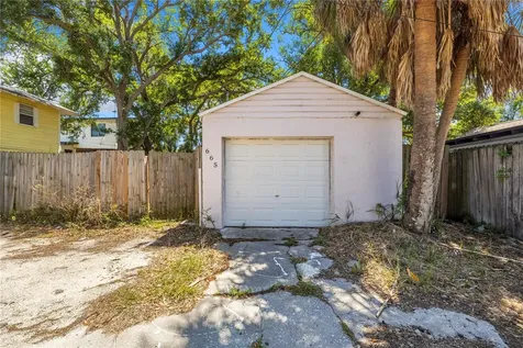 665 26th Avenue S St Petersburg FL 33705