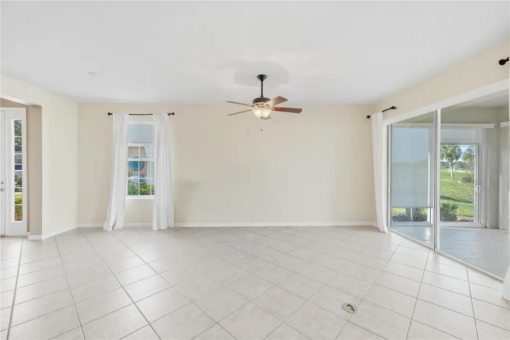 9565 SW 70th Loop Ocala FL 34481