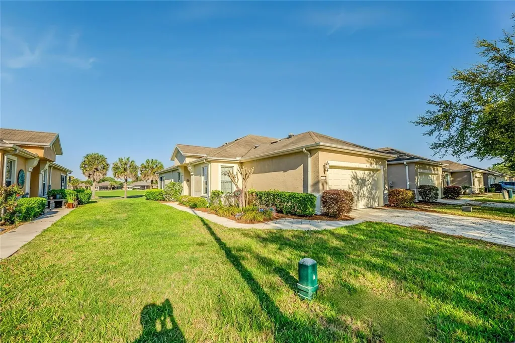 9565 SW 70th Loop Ocala FL 34481